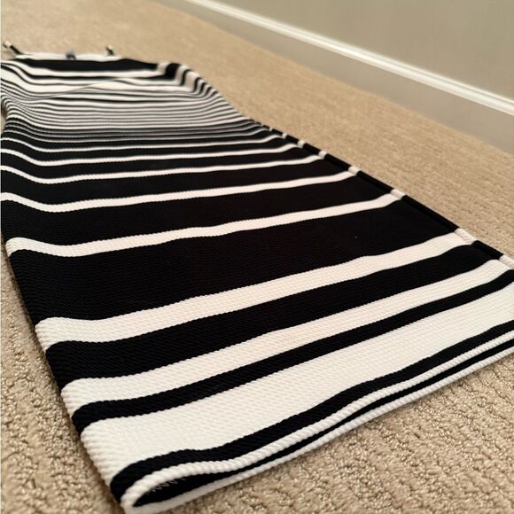Design Lab Lord and Taylors Striped Black and White High neck Dress - Picture 3 of 5